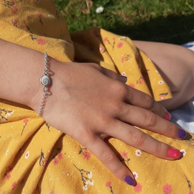 Bracelet enfant coquillage Sainte Lucie en argent massif