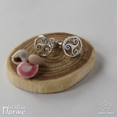 Boucles d'oreilles clous Triskel cerclé