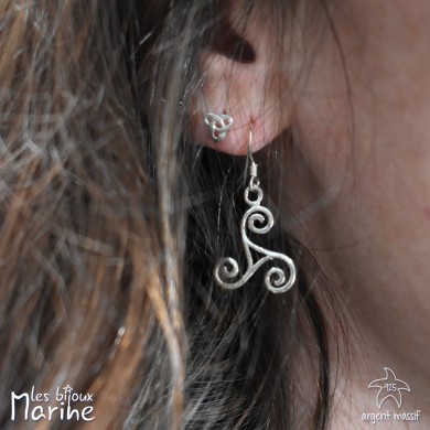 Boucles d'oreilles pendantes Triskel classique