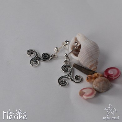 Boucles d'oreilles pendantes Triskel