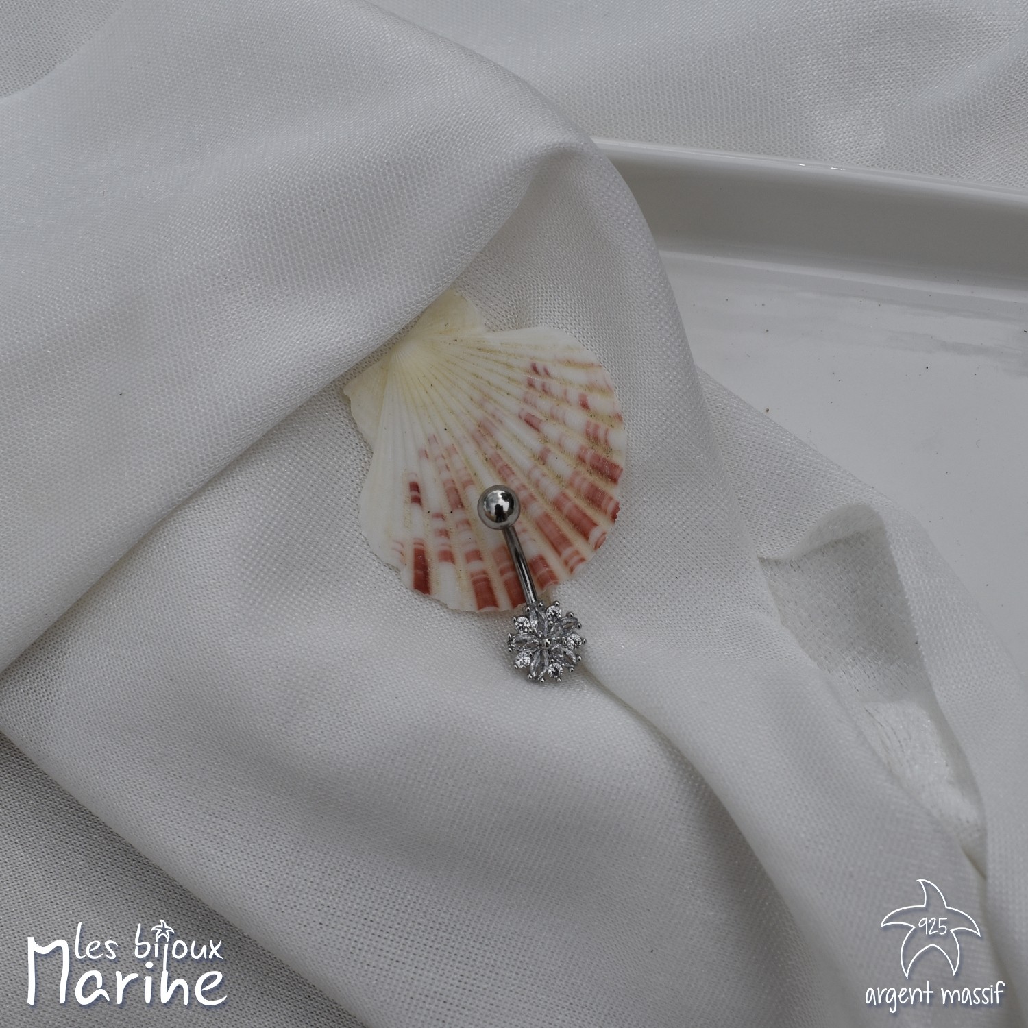 Piercing nombril flower Piercing nombril flower
