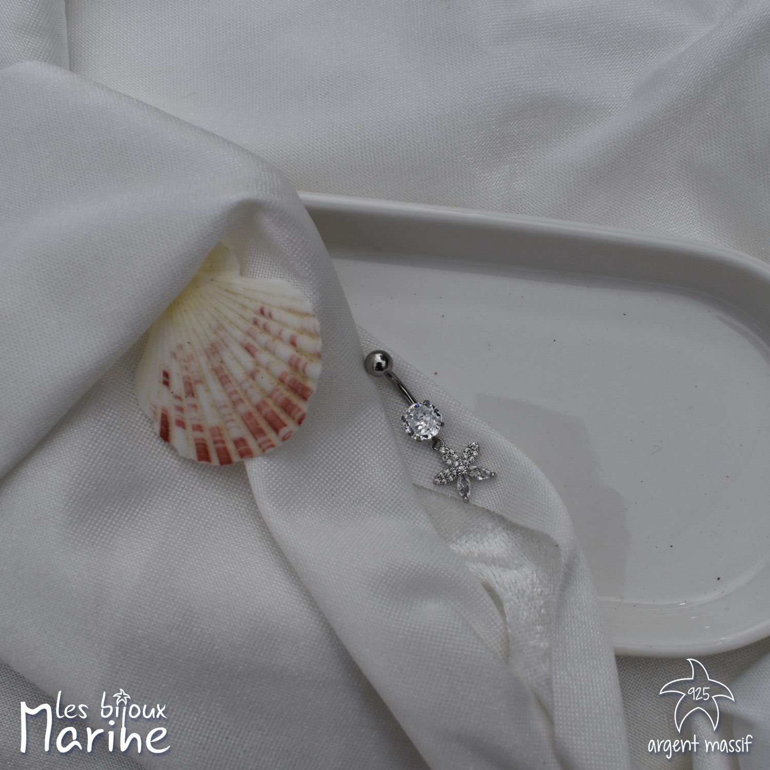 Piercing nombril étoile pendante Piercing nombril étoile pendante