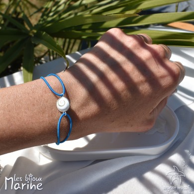 Bracelet Sainte Lucie cordon élastique bleu
