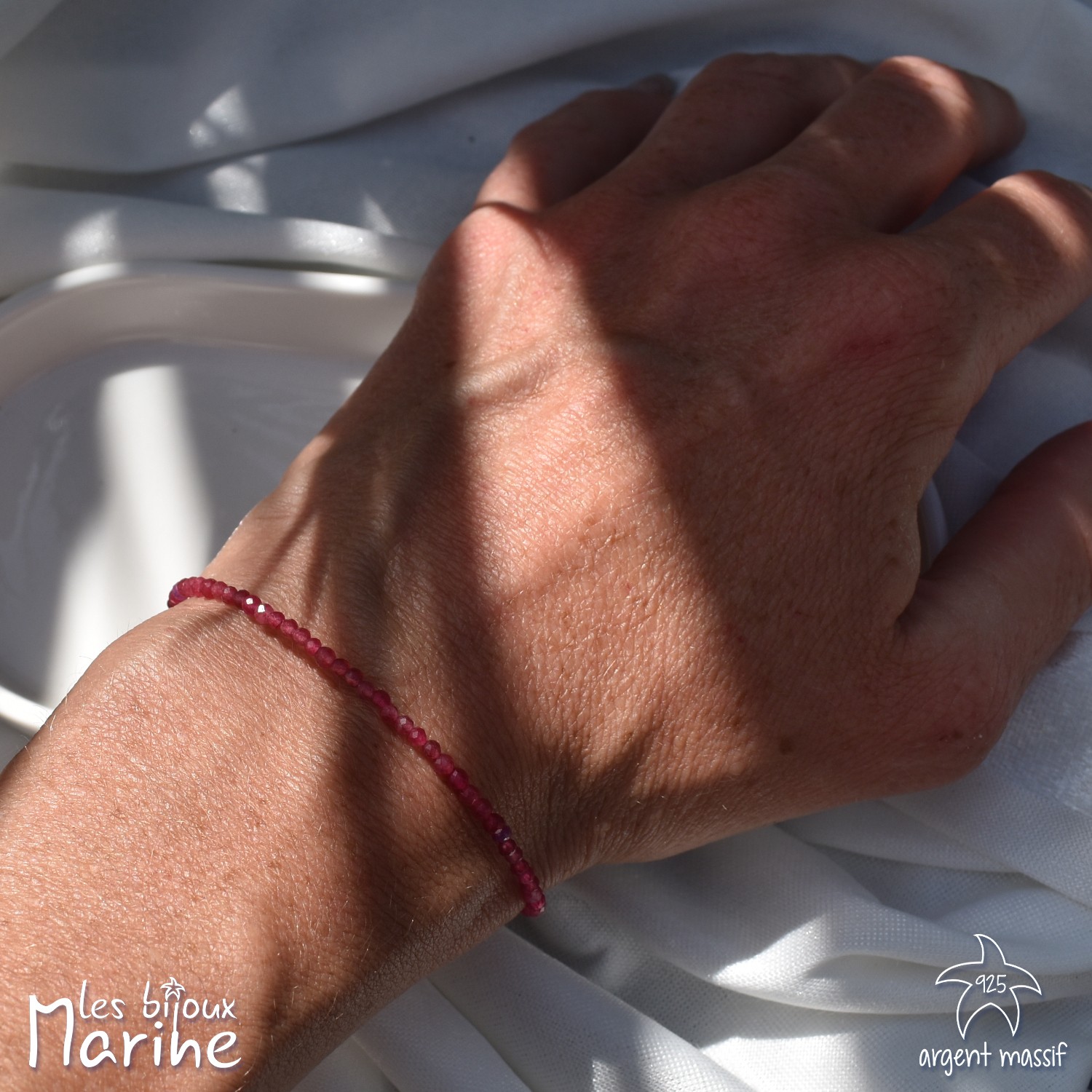 Bracelet rubis facetté